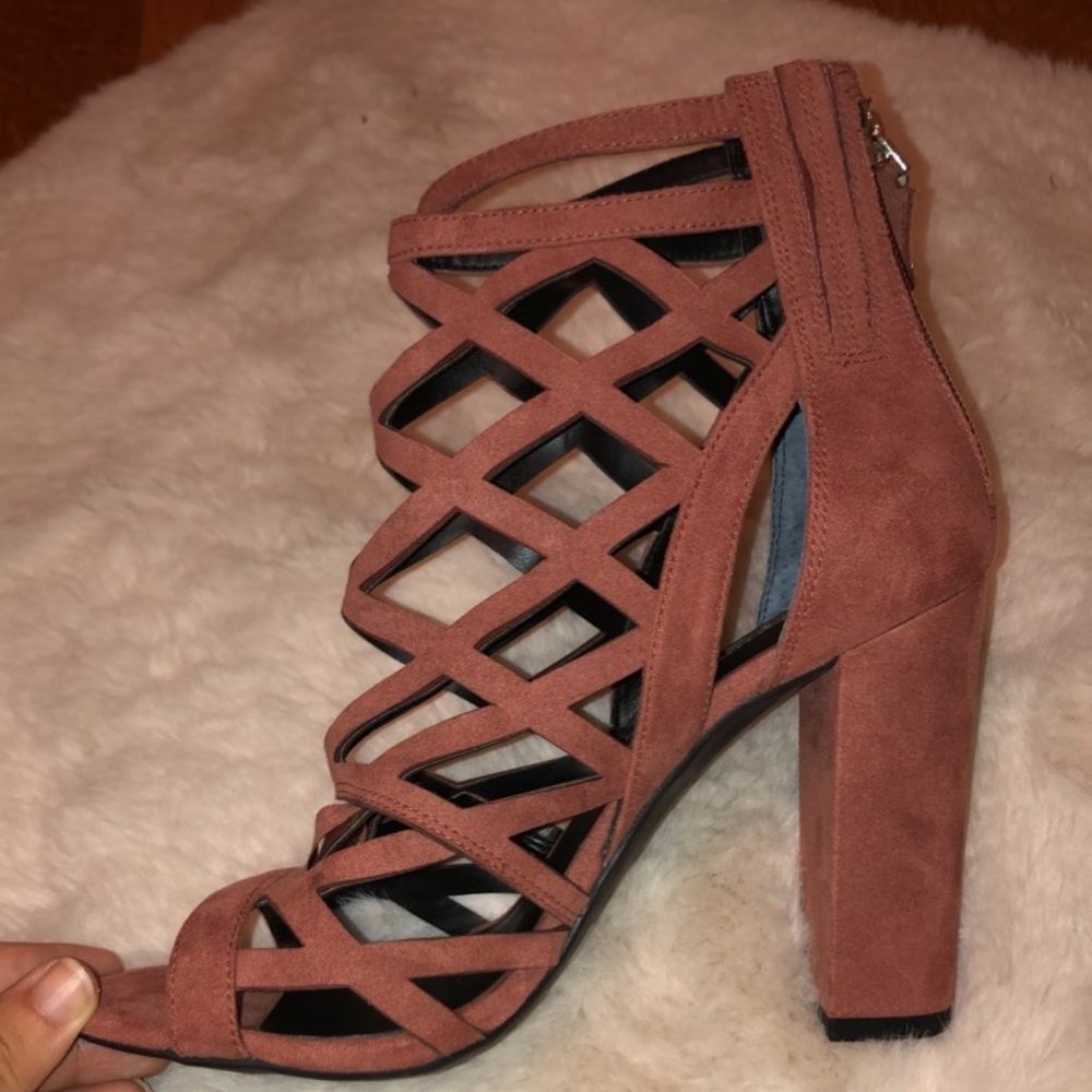 Guess heels